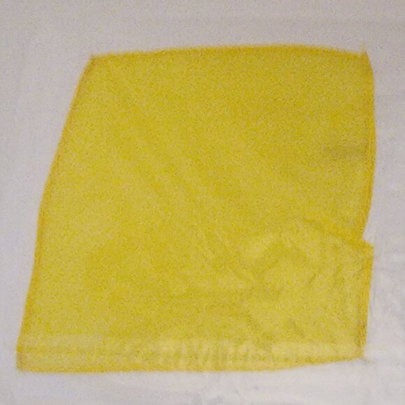 Silk 6 inch (various colors available) Magic by Gosh - Trick - Picture 10 of 10